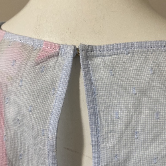 Lilly Pulitzer Raquelle Top Bluebell Blue Swiss Dot Dobby Chambray Sz XS NEW - Picture 7 of 12